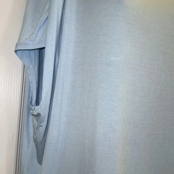 Nordstrom Beautiful Short Blouse - Picture 3 of 7